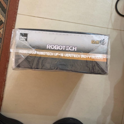 Robotech VF-1S Veritech Robo-Dou figure new, collectible