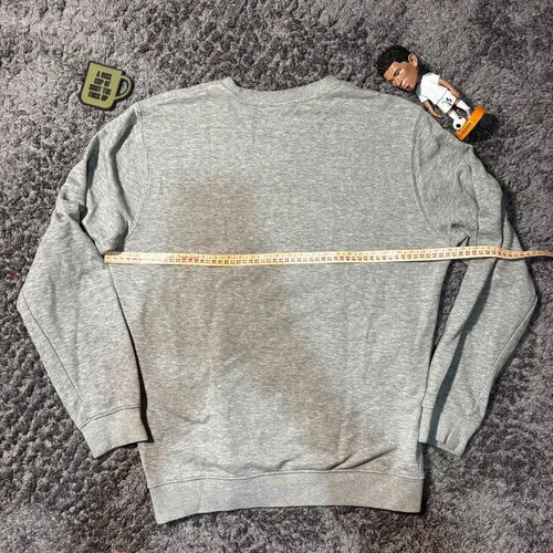 Champion grey sweatshirt, size M, casual streetwear