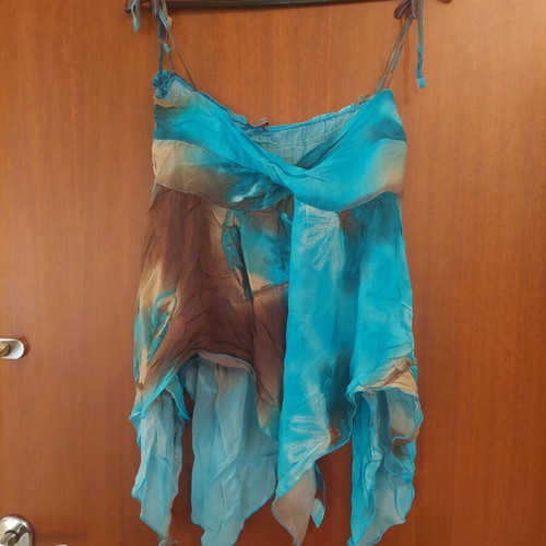 Lynne silk blouse like new, airy blue