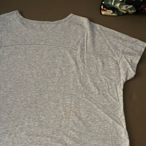 Adidas gray shirt new, size S with gold letters