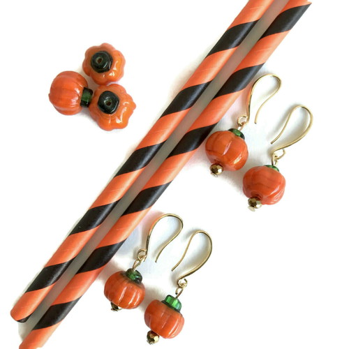 Halloween earrings orange Murano glass pumpkins new, size 40 mm