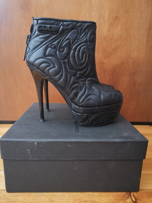Dukas ankle boots used, black, size 40