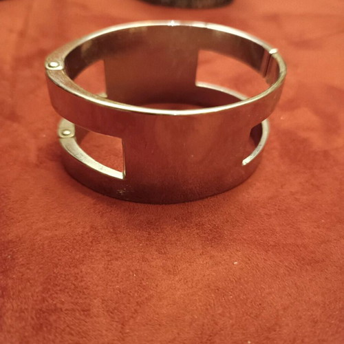 Wide bracelet 3 centimeters made of steel