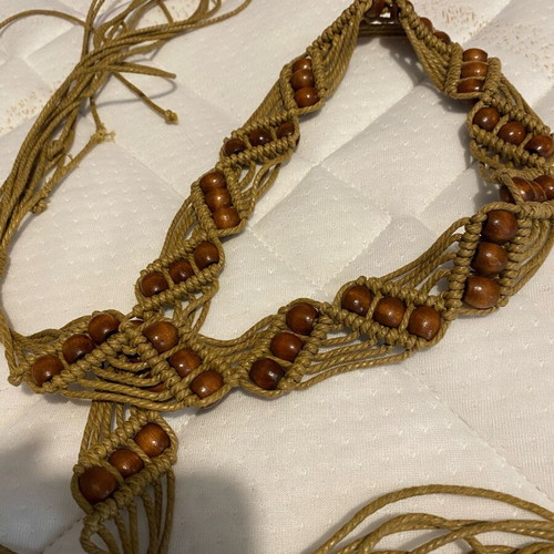 Boho belt adjustable like new with wooden beads