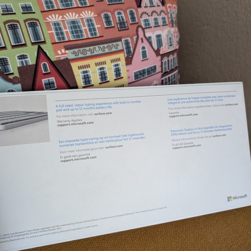 Microsoft Surface UK Key Layout Wireless Keyboard like new, silver