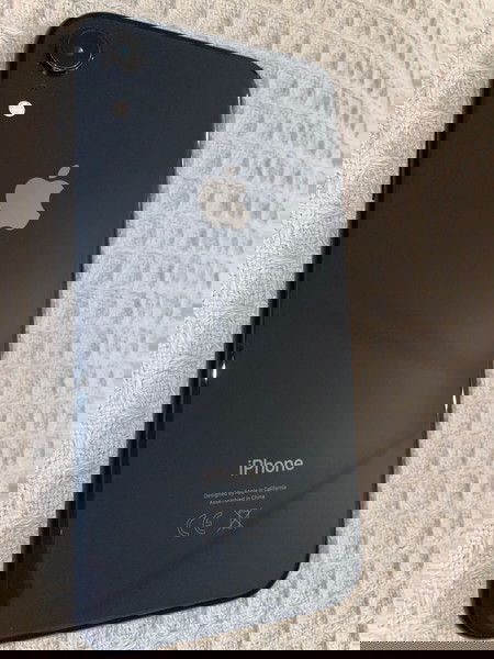 iPhone XR 128