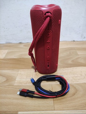 Hi Future Alpha Bluetooth speaker like new