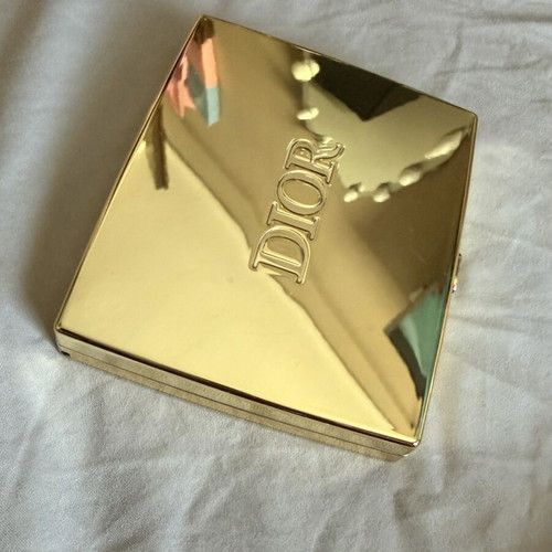 Dior eyeshadow palette like new, authentic product