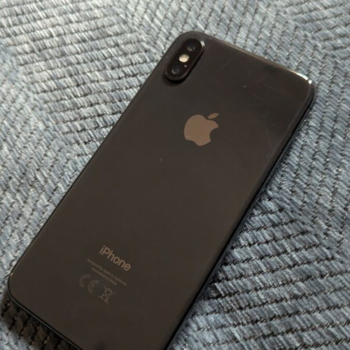 iPhone X 256GB used with 86% battery health and minor screen crack