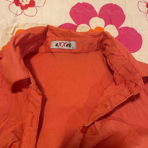 Shirt orange like new, size L