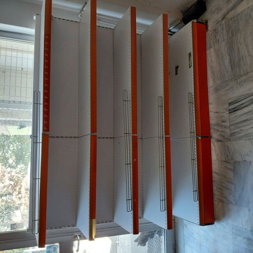 Metal shelves Mini Market used in very good condition