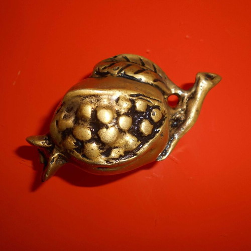Bronze pomegranate charm used for table or wall placement 9 cm