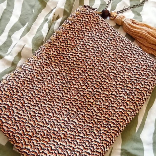 Straw envelope bag