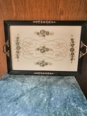 Embroidered vintage tray like new with wooden frame and brass handles
