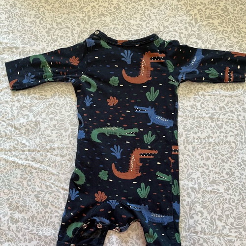 Name it baby romper 0-1 M like new