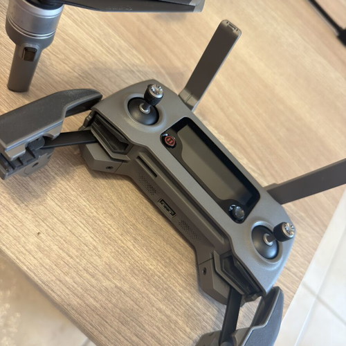 DJI Mavic 2 Zoom drone, like new, 28 flights