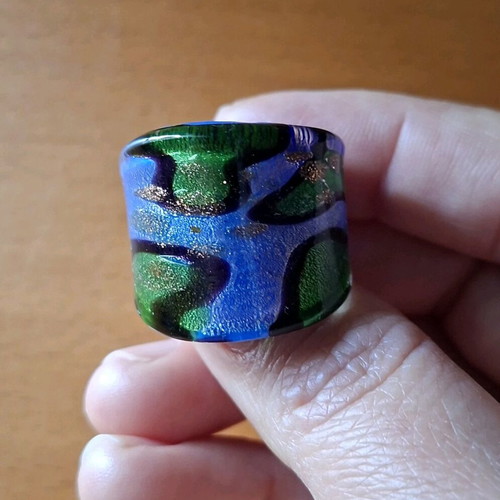 Murano glass ring like new, multicolored