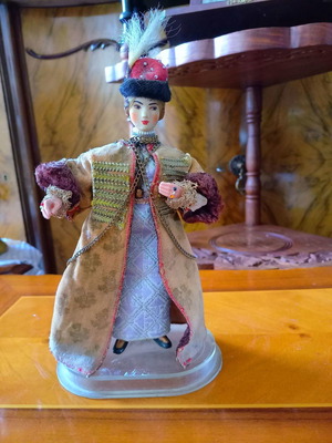 Old doll used, height 18 cm