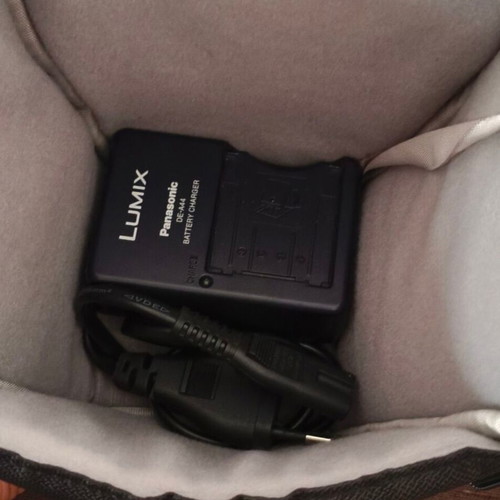 Panasonic Lumix DMC-FZ38 digital camera like new without battery