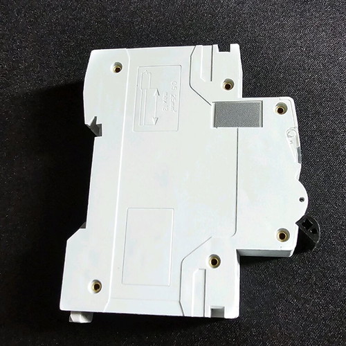 Geya B25 GYM9N 230V ~ 50/60Hz fuse new
