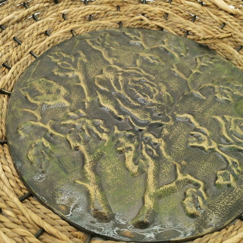 Metal basket with coconut fiber used