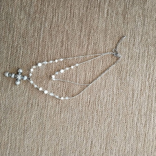Stavros necklace and earrings set like new