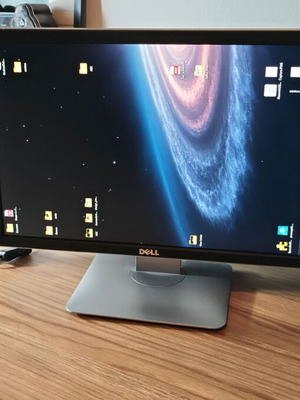 Dell P2016 20-inch monitor used