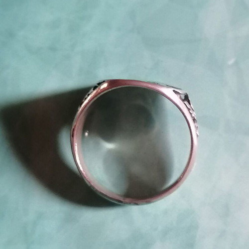 Silver 925 chevalier ring new with Cannabis leaf no 52 (US 6.5)