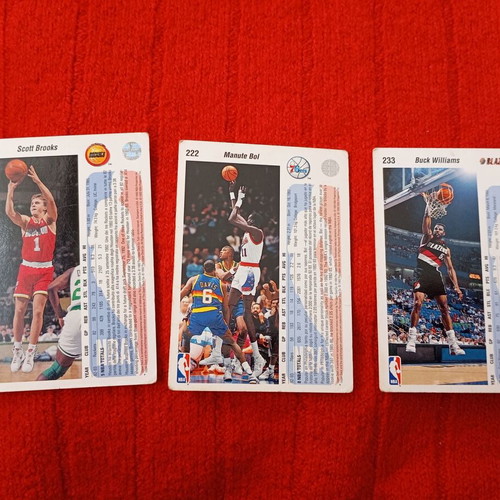 NBA Upper Deck 1992-93 collectible cards set used, 3 pcs