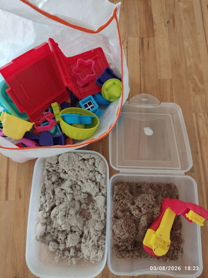 Kinetic Play Sand set with 2 games and many tools, used