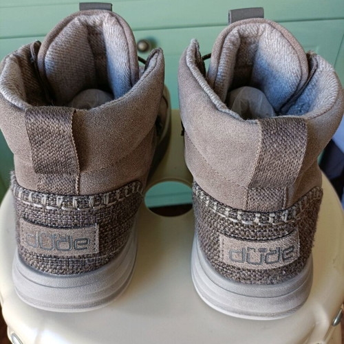 Hey Dude ankle boots like new, women's size 40, beige