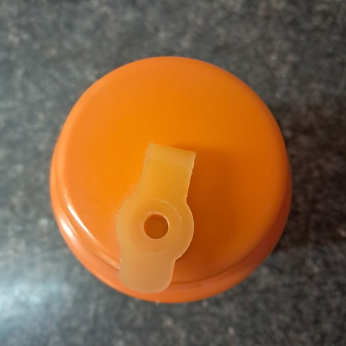 Epox Plastic Shaker 200ml like new, orange with straw hole