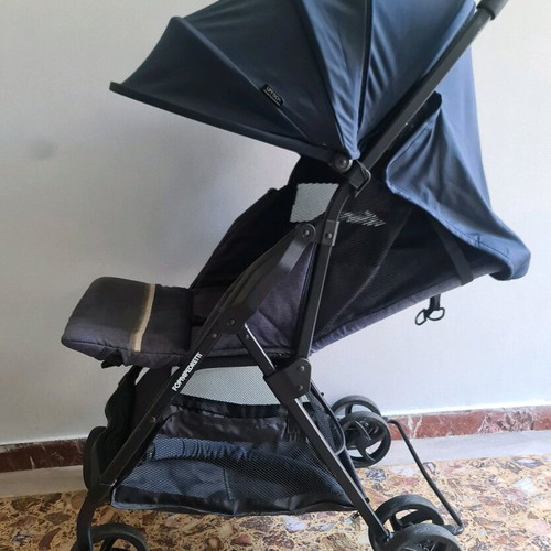 Piu'leggero stroller used with broken bar