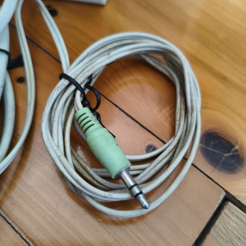 PC speakers used, economical option for beginners