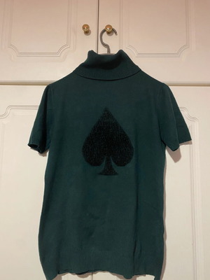 Dark Green Turtleneck Short Sleeve Top like new with black spade