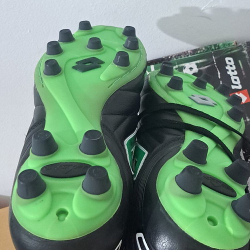 Lotto Football Shoes new, size 44, black and green