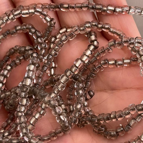 Vintage necklace one strand 73 cm like new