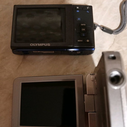 Cameras very lightly used for spare parts