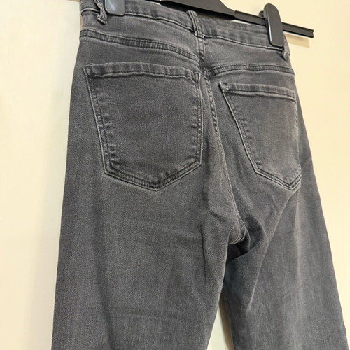 Bershka black bell-bottom jeans like new