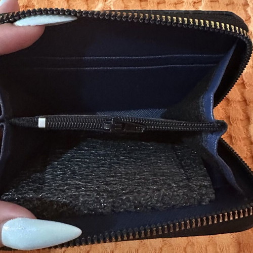 Guess women's wallet, black and blue