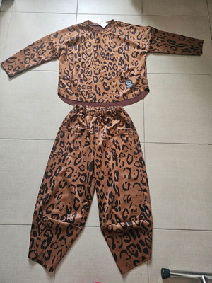 Animal Print tracksuit set new, onesize with suede look