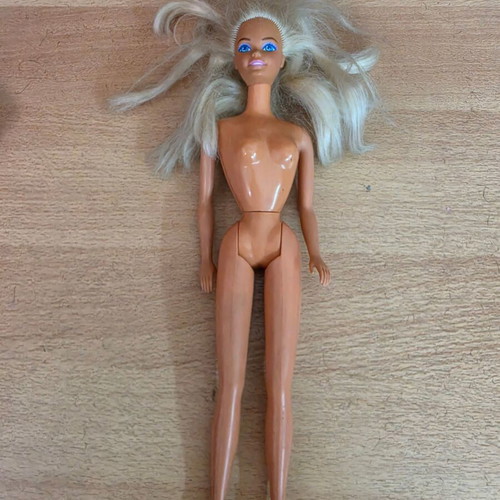 Vintage κούκλα Barbie Mattel Malaysia έκδοση μεταχειρισμένη