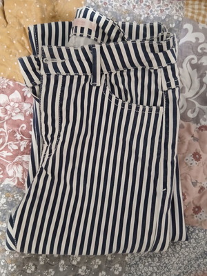 Bershka striped elastic pants size 36, like new