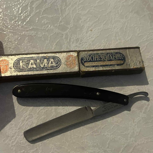 Barber items used, vintage set of 7 pieces with Solinger razor