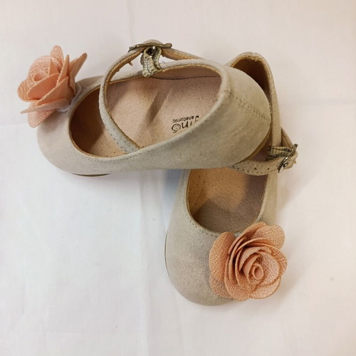 Gorgino children's ballerina shoes, suede iridescent ecru with large flower
