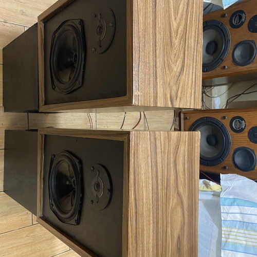 Vintage KEF Kit speakers used, B200 SP1063 woofer, T27 SP1032 tweeter