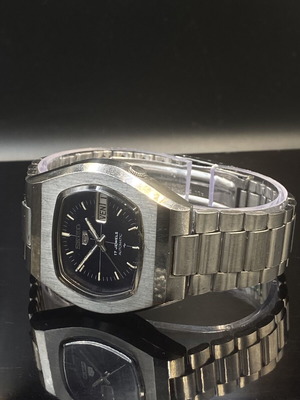 Seiko 5 Automatic TV Case men's watch like new, blue and silver