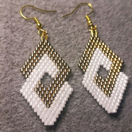 Earrings handmade new, white and gold