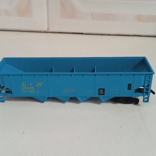 Hopper wagon HO scale Bachman used