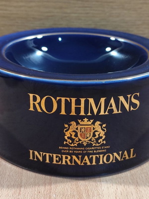 Rothmans International κεραμικό τασάκι μεταχειρισμένο, παλιό διαφημιστικό